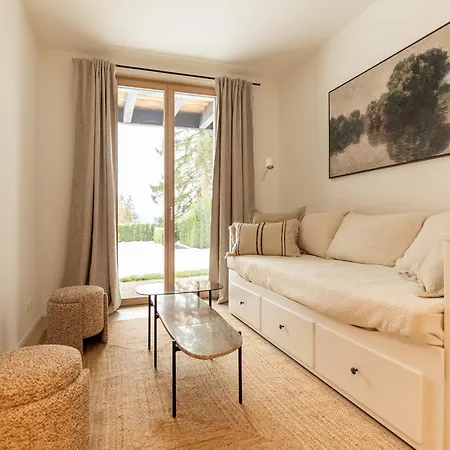 Historic Mazot Retreat By Mrs Miggins Apartamento *