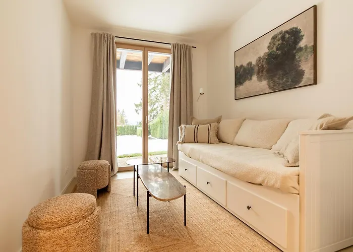 Historic Mazot Retreat By Mrs Miggins Διαμέρισμα *