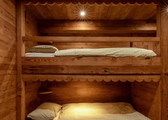 Διαμέρισμα Historic Mazot Retreat By Mrs Miggins Lens